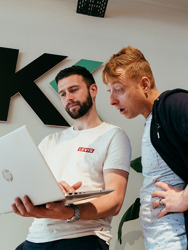 travyk-social-card-4